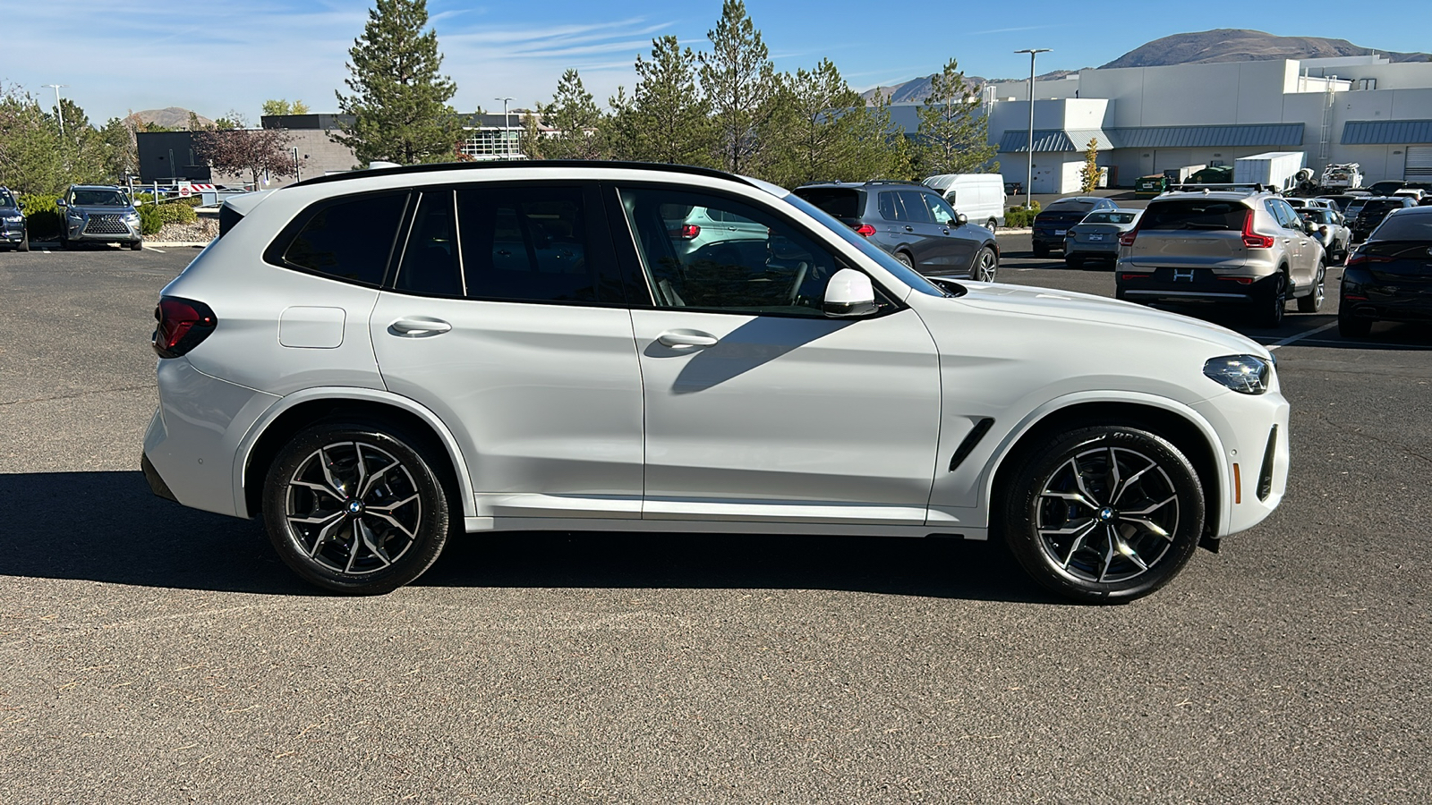 2024 BMW X3 xDrive30i 8