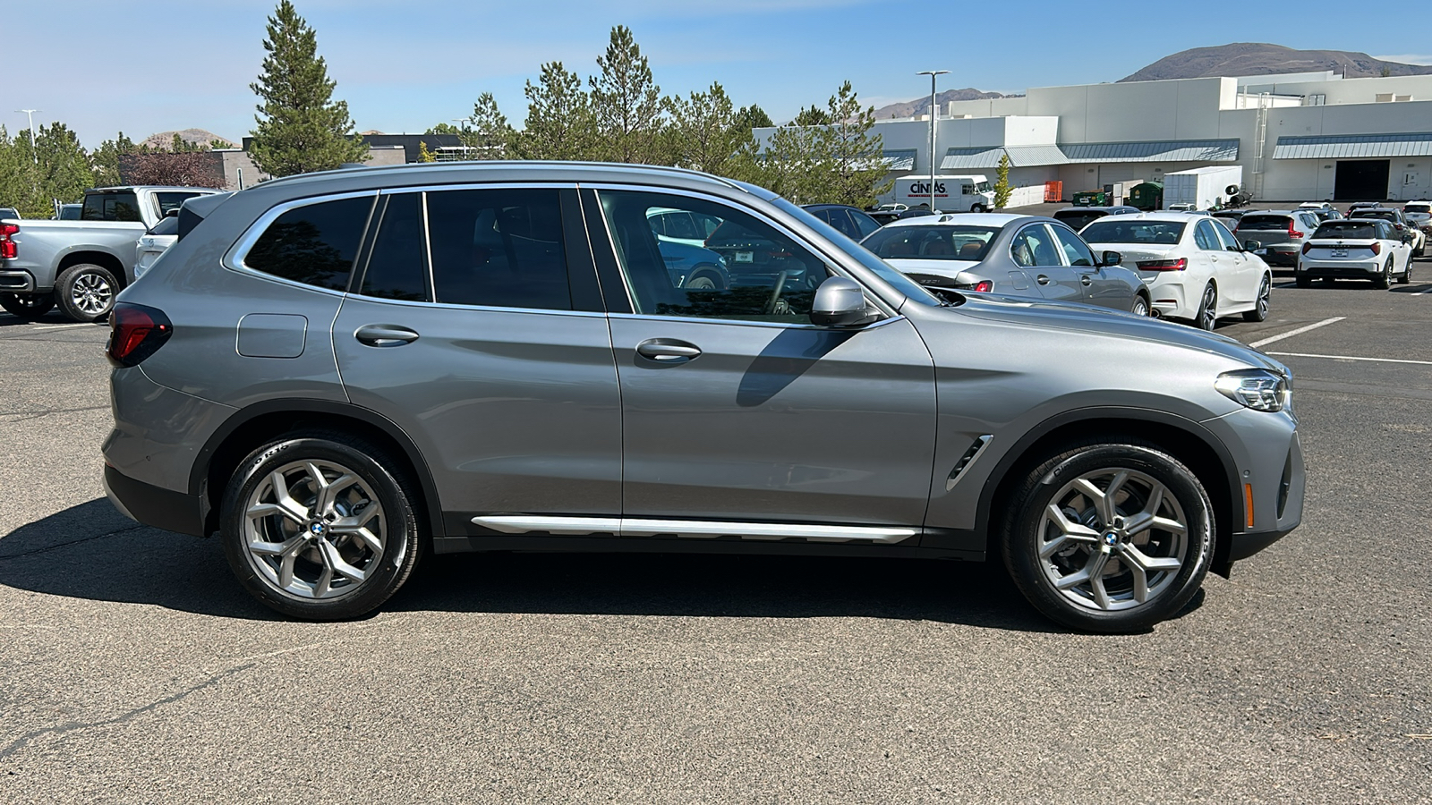 2024 BMW X3 xDrive30i 8