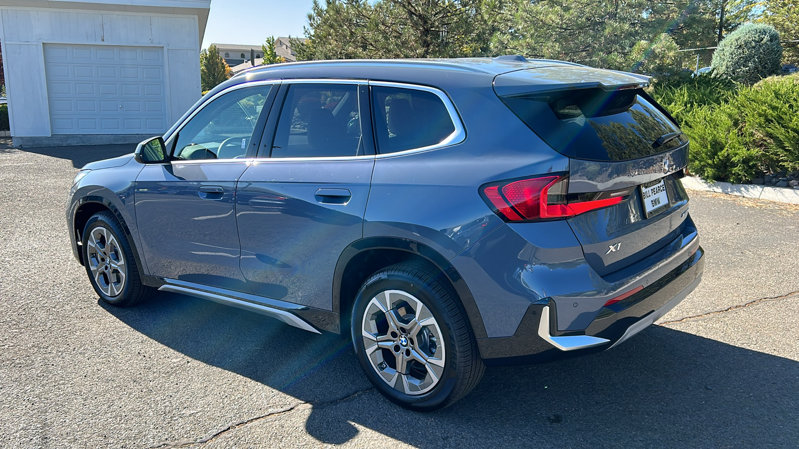 2025 BMW X1 xDrive28i 10