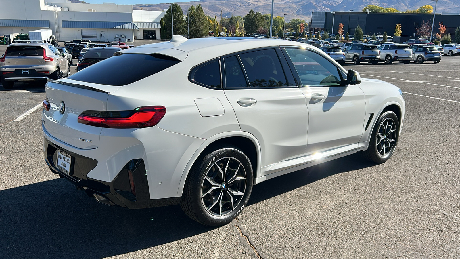 2024 BMW X4 xDrive30i 3