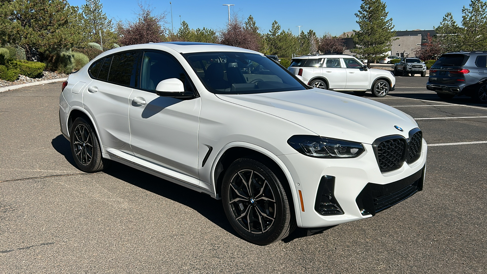 2024 BMW X4 xDrive30i 7