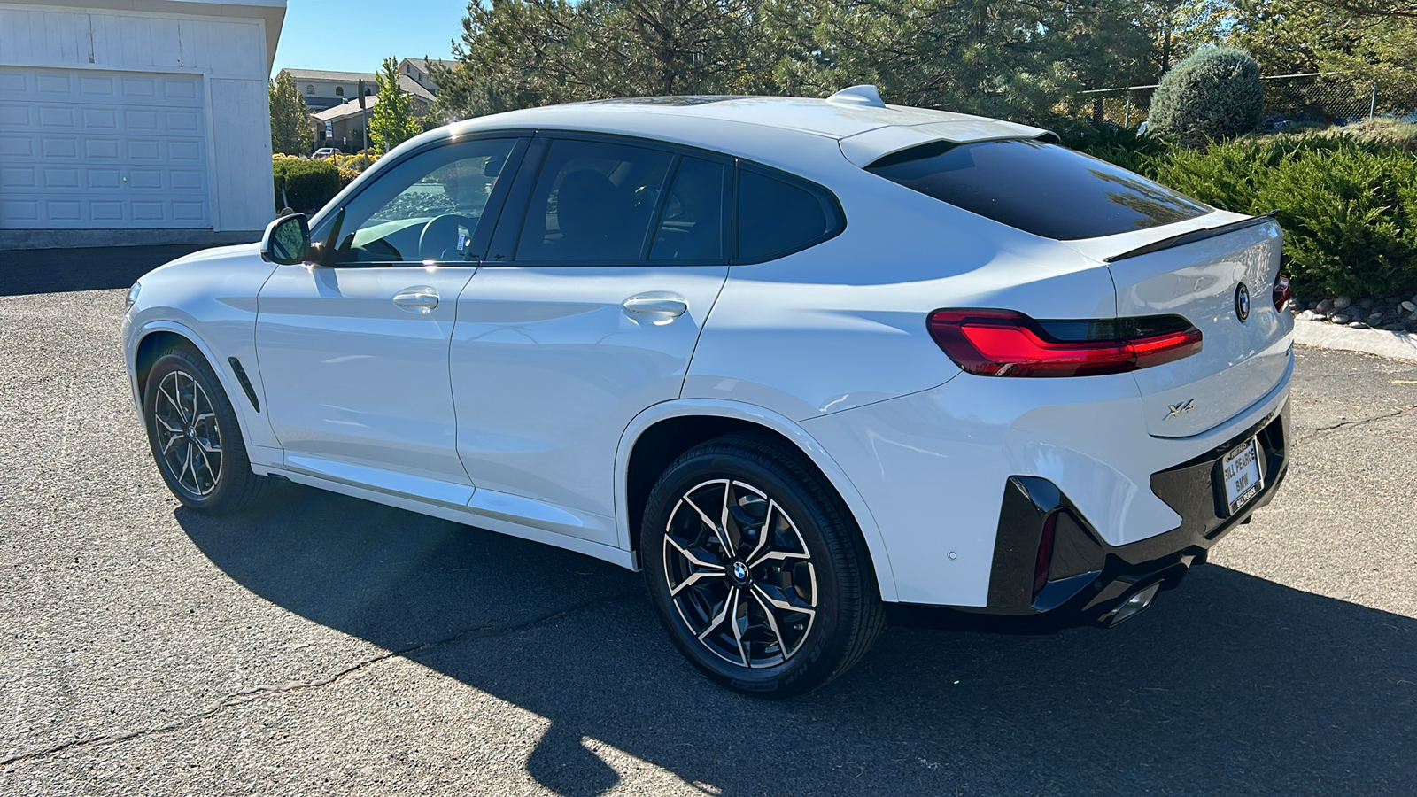 2024 BMW X4 xDrive30i 10