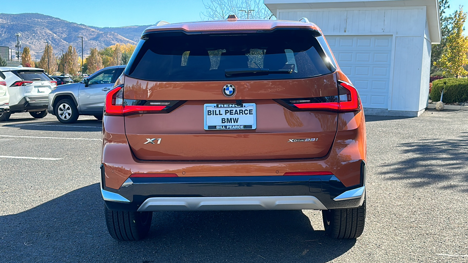 2025 BMW X1 xDrive28i 9