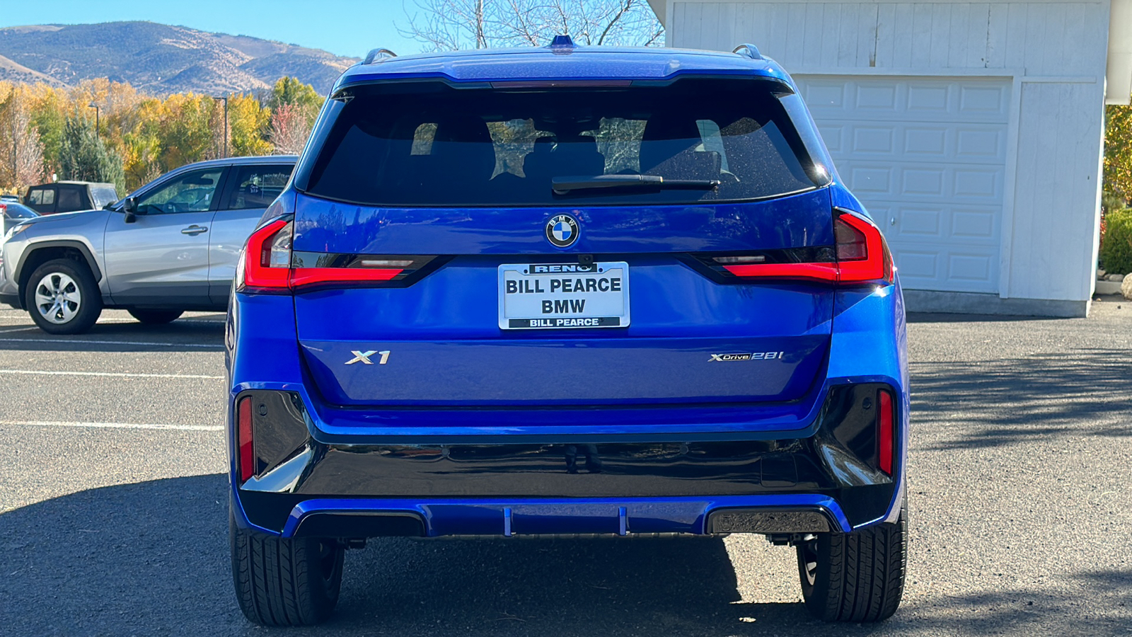 2025 BMW X1 xDrive28i 9