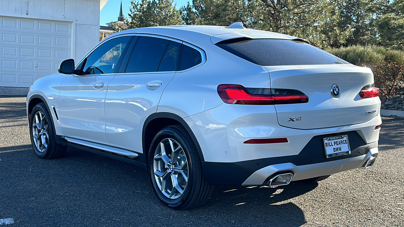 2025 BMW X4 xDrive30i 10