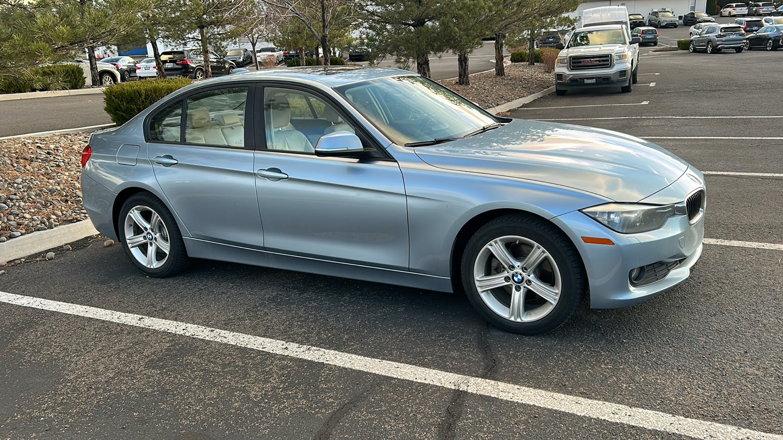 2015 BMW 3 Series 320i xDrive 3