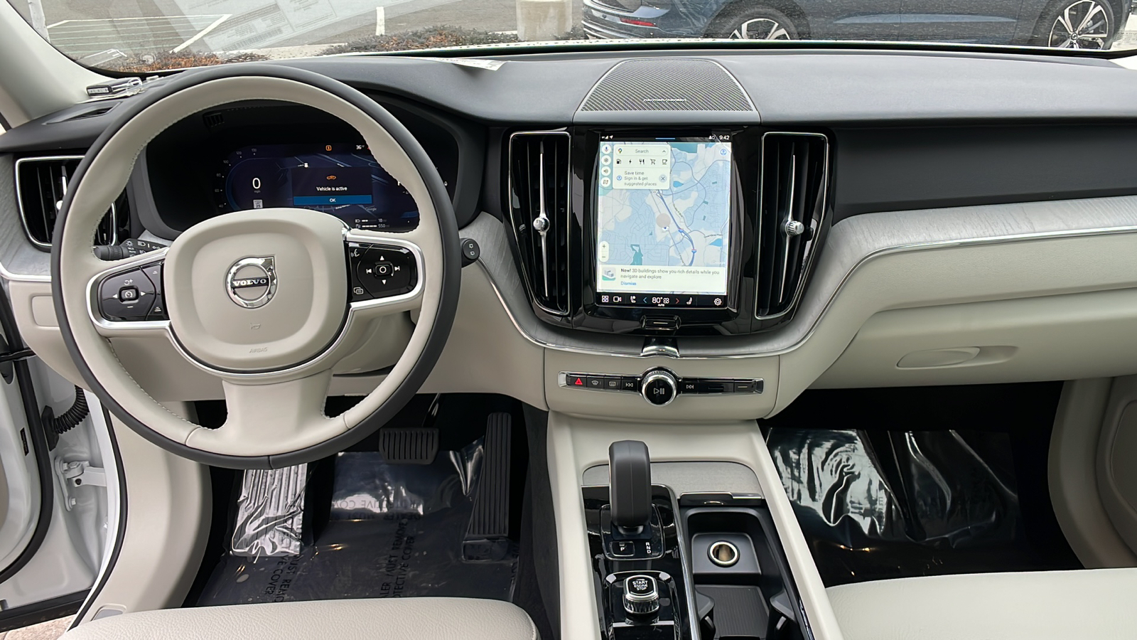 2024 Volvo XC60 Recharge Plug-In Hybrid Plus Dark Theme 22