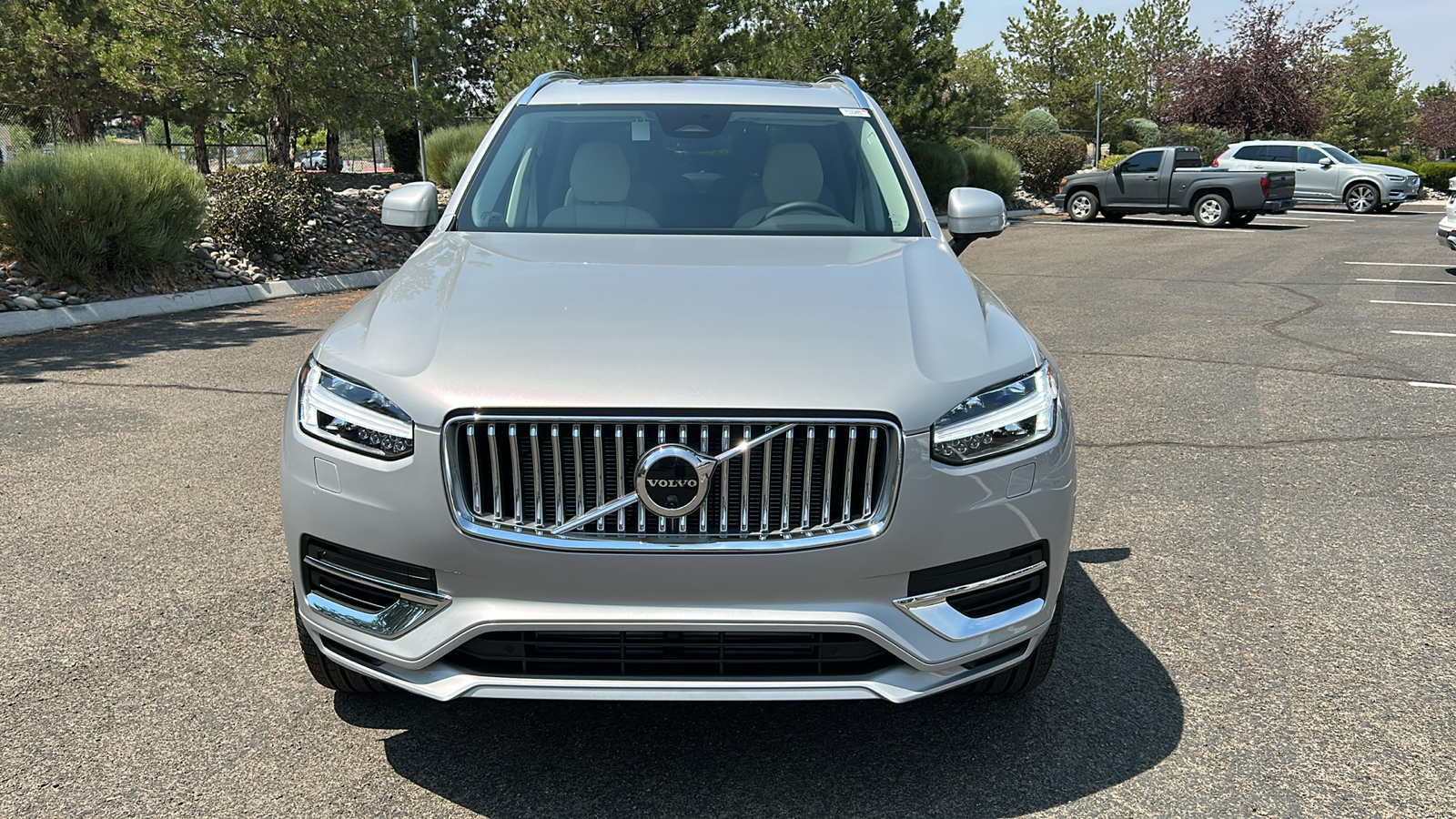 2025 Volvo XC90 Plug-In Hybrid Plus 6