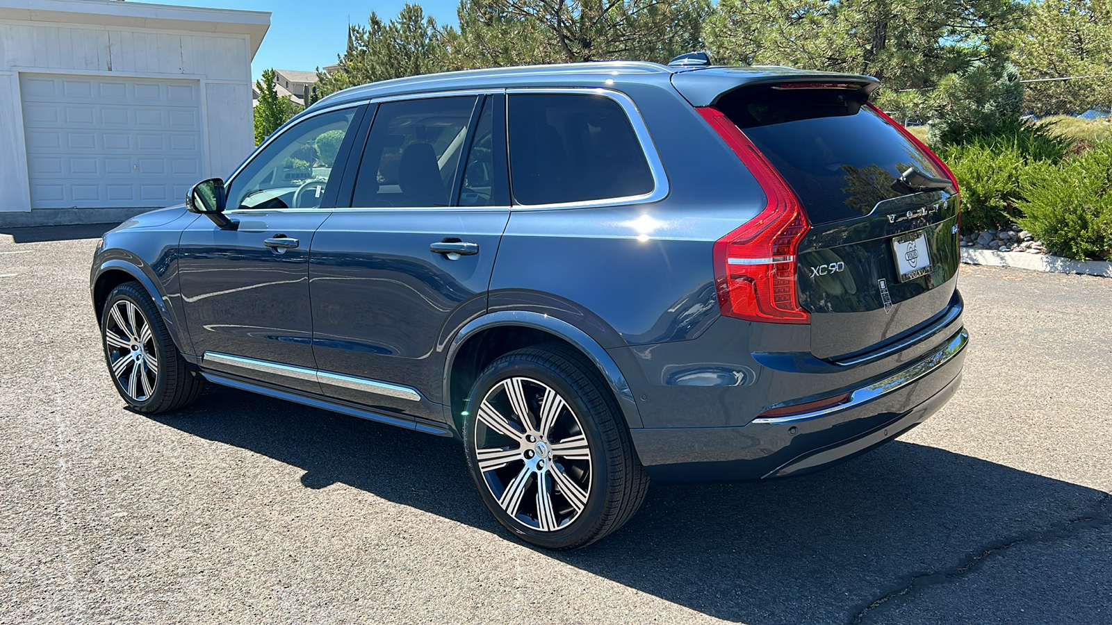 2025 Volvo XC90 Ultra 10