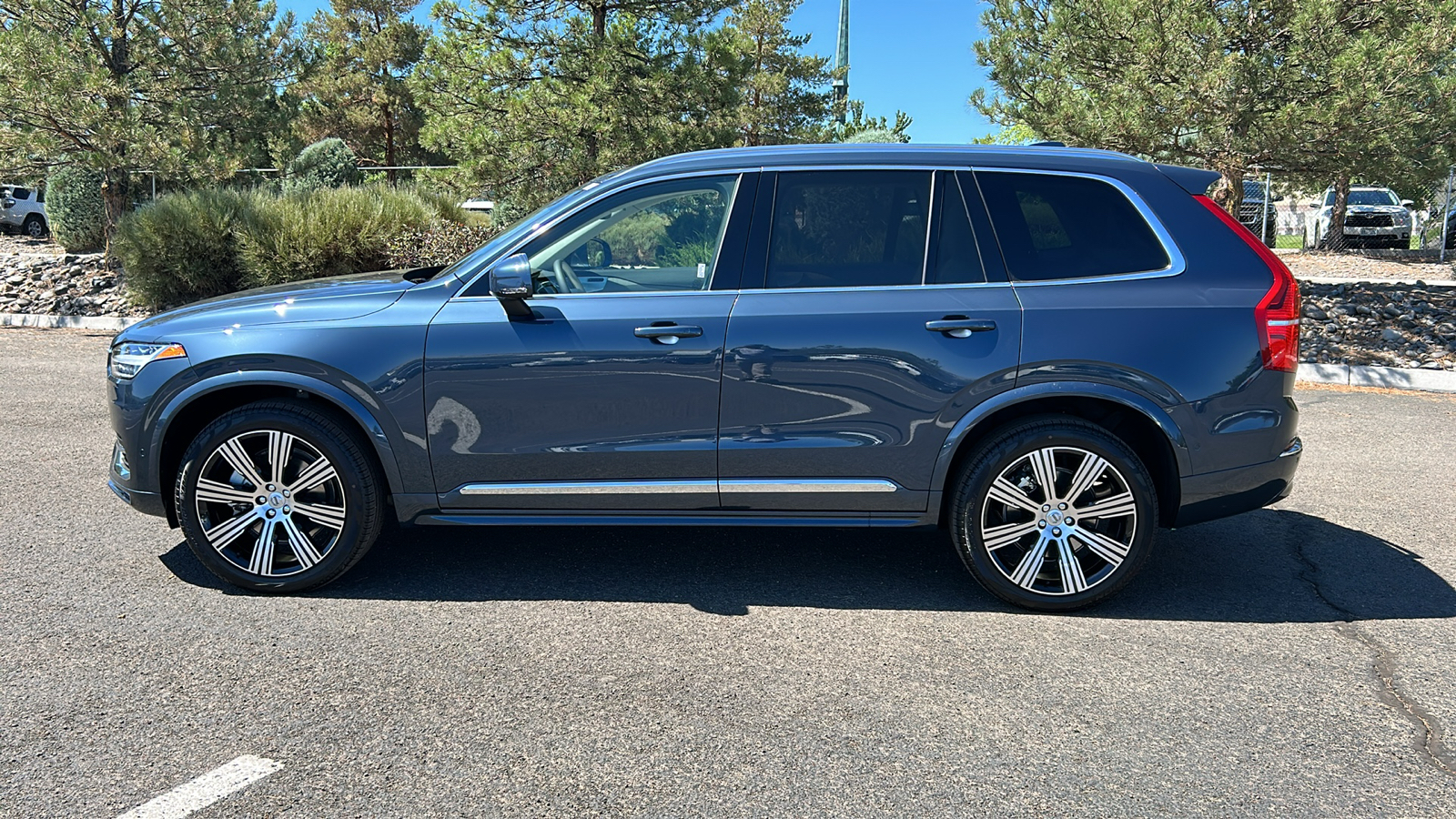 2025 Volvo XC90 Ultra 11