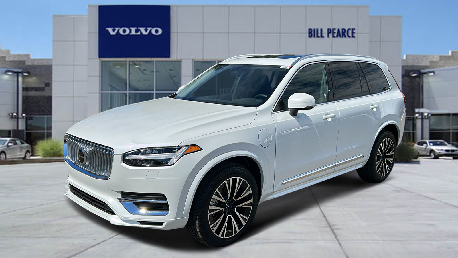 2025 Volvo XC90 Plug-In Hybrid Core 1