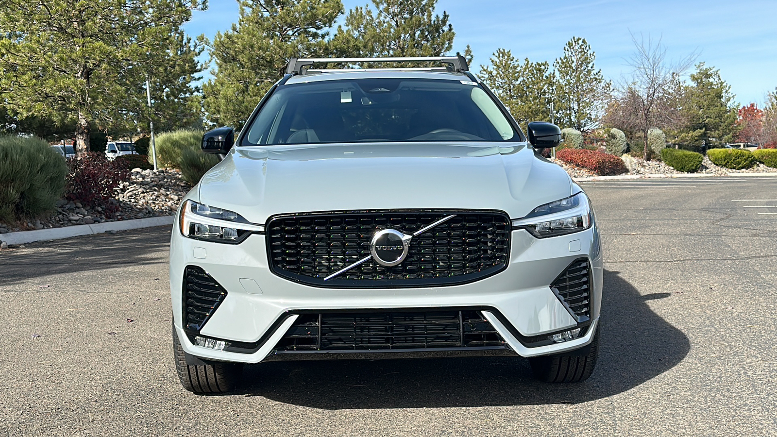 2025 Volvo XC60 Core 6