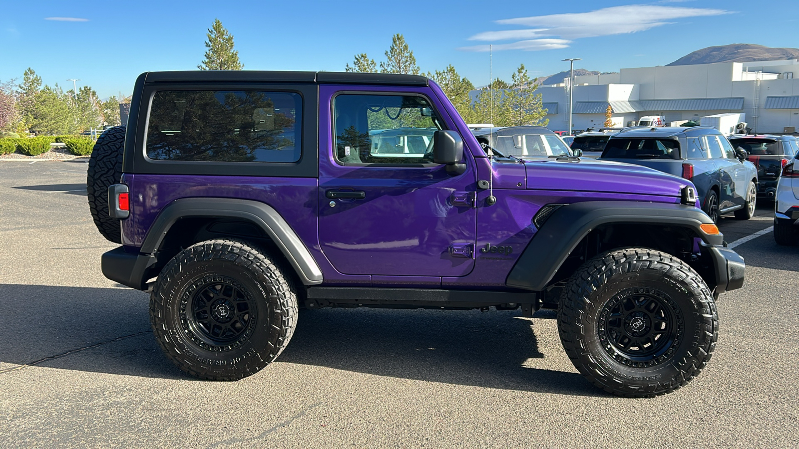 2023 Jeep Wrangler Sport S 5