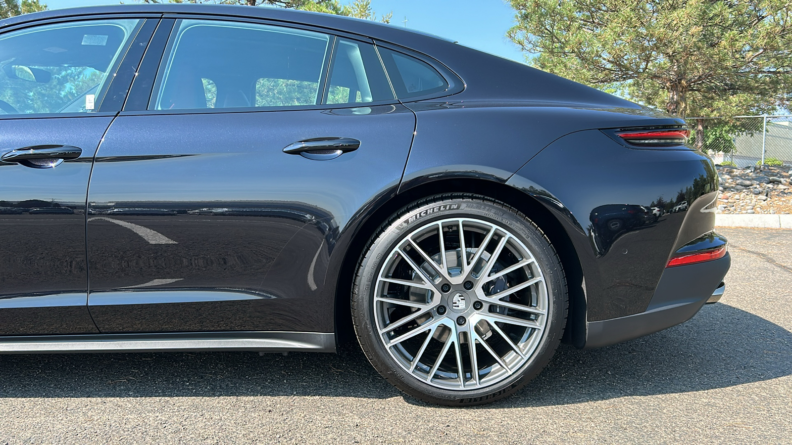 2024 Porsche Panamera  4