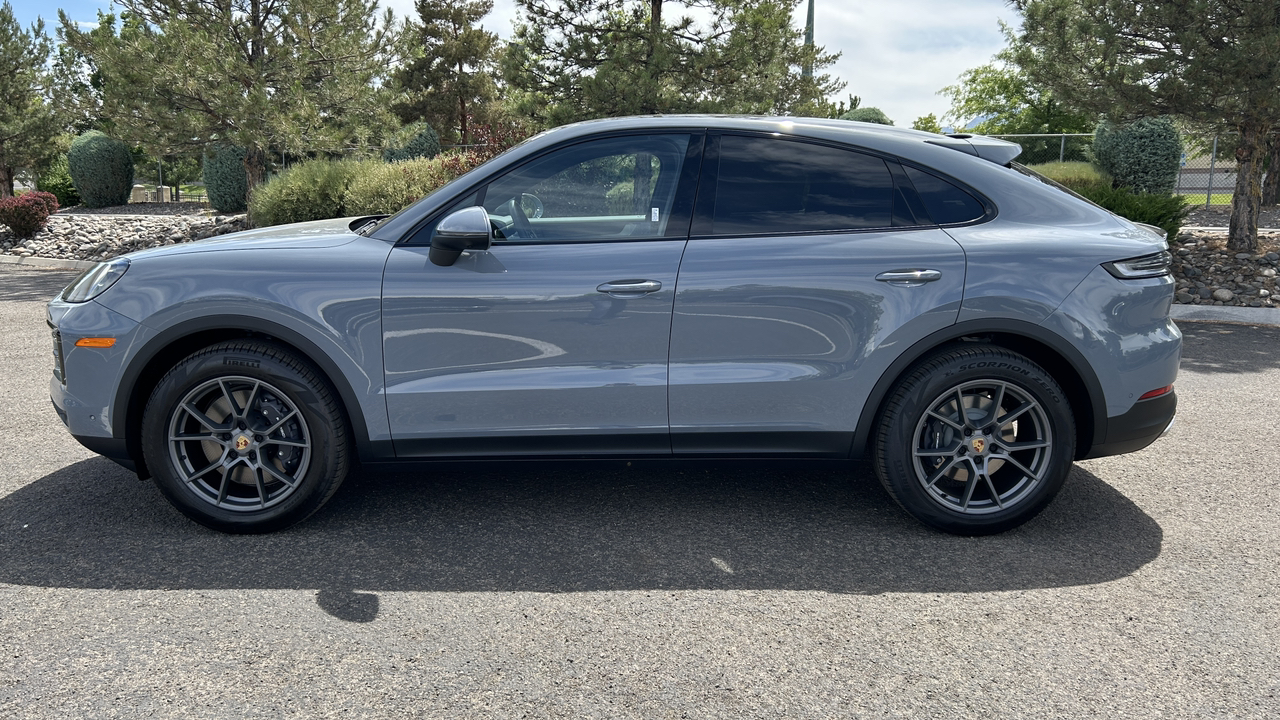 2024 Porsche Cayenne  4