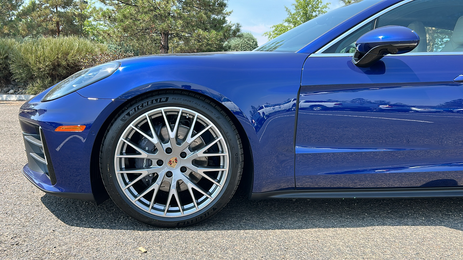 2024 Porsche Panamera 4 2