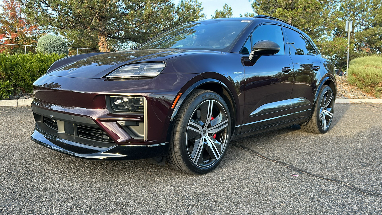 2024 Porsche Macan Electric Turbo 1