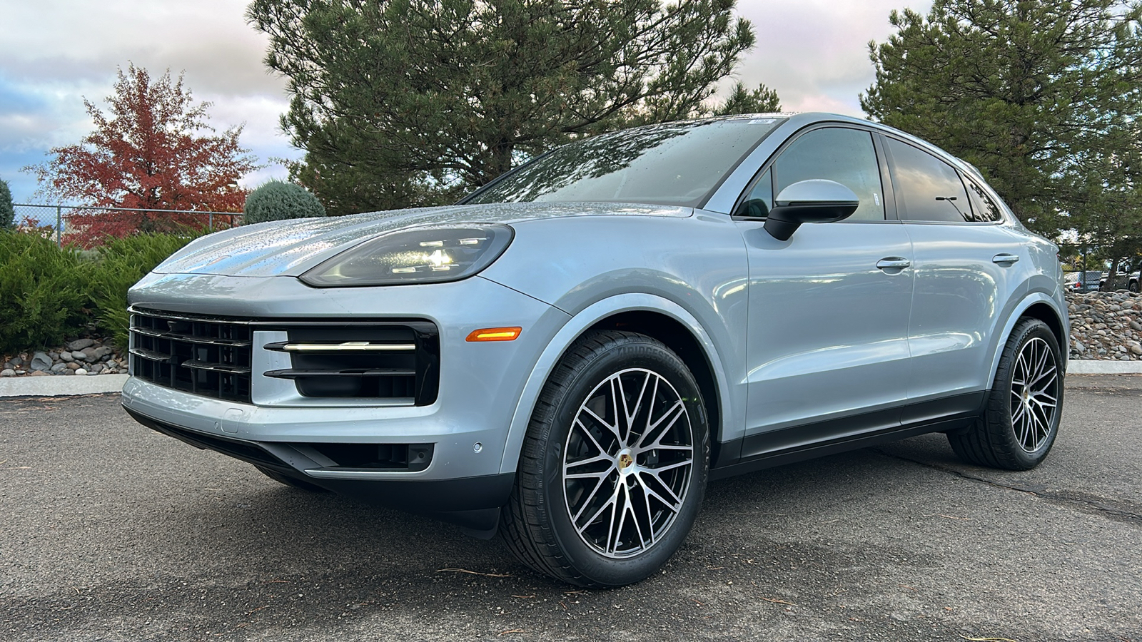 2024 Porsche Cayenne  1