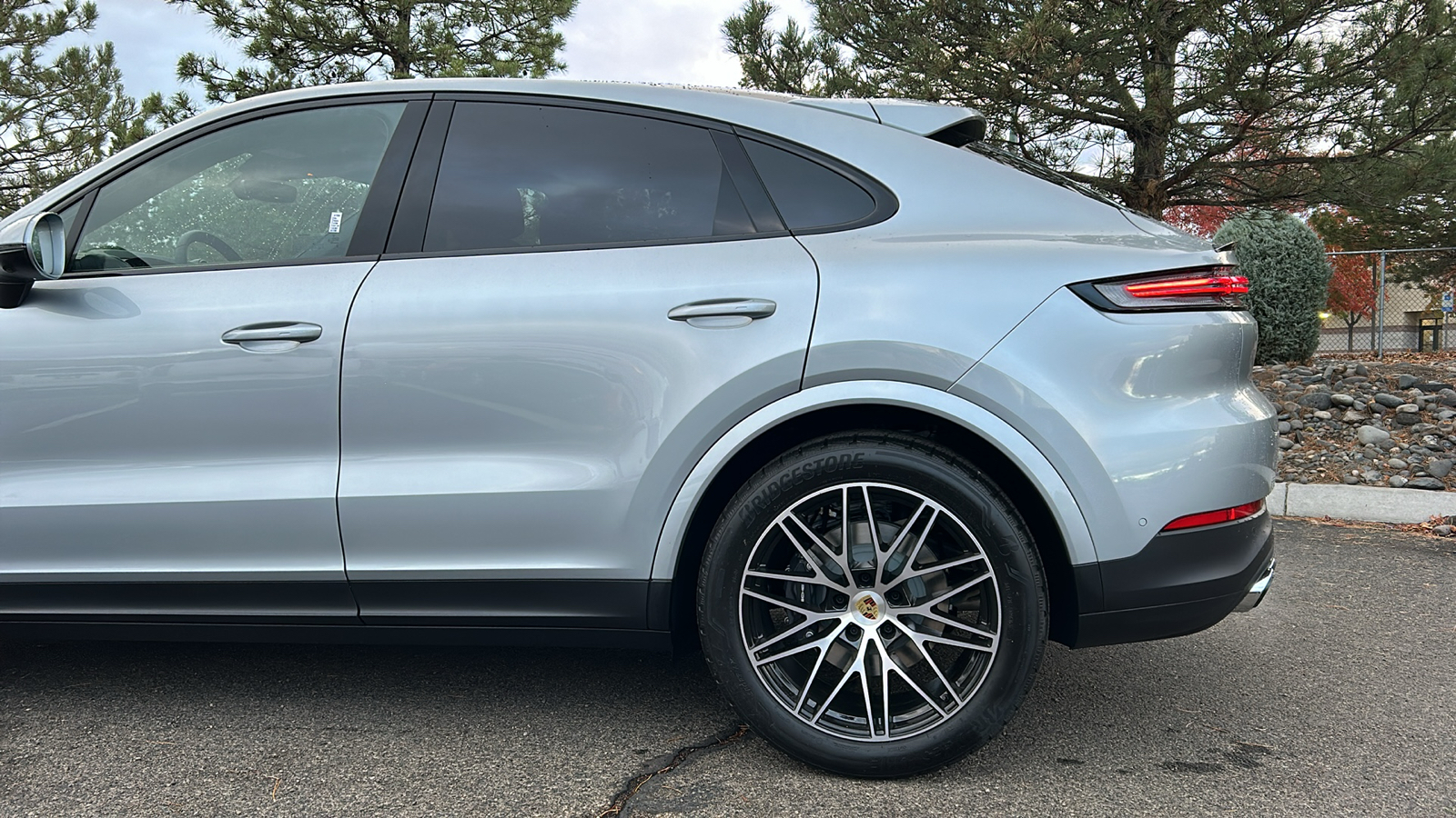 2024 Porsche Cayenne  4