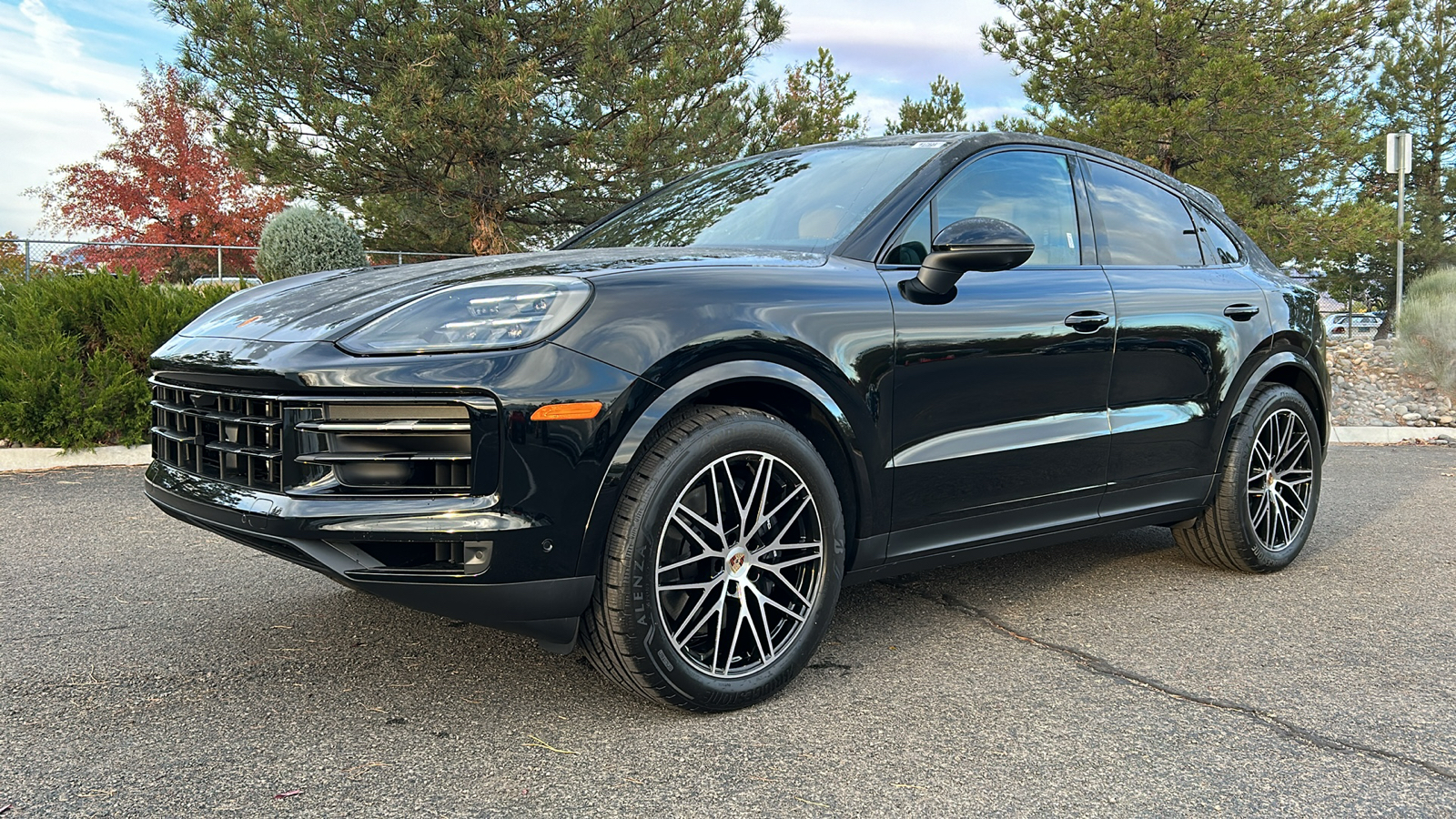 2025 Porsche Cayenne  1