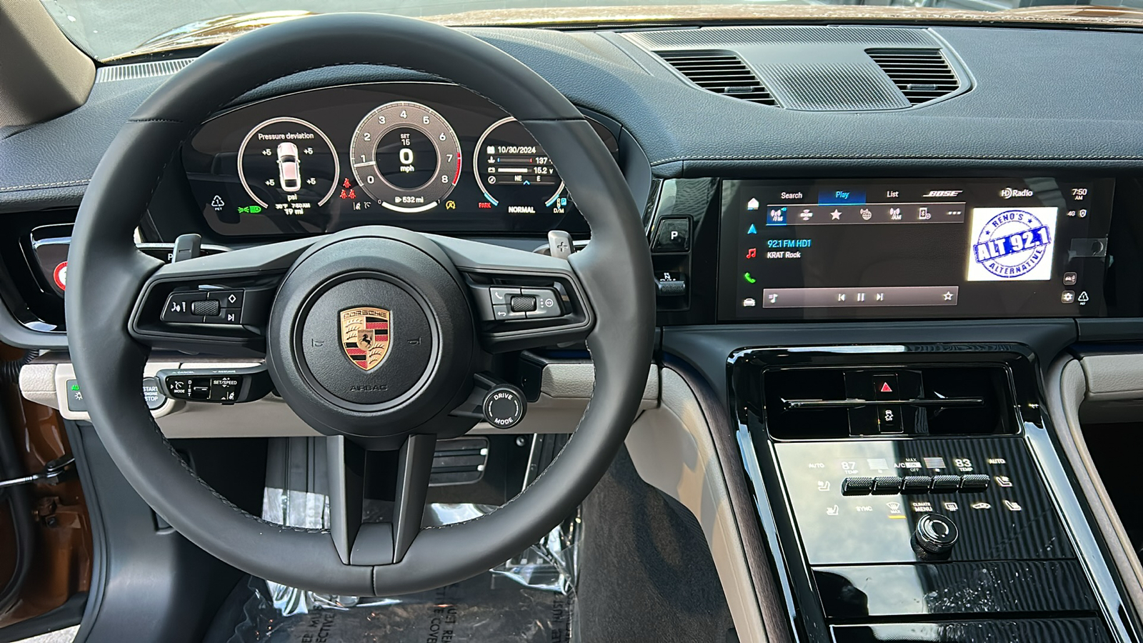 2025 Porsche Panamera 4 15