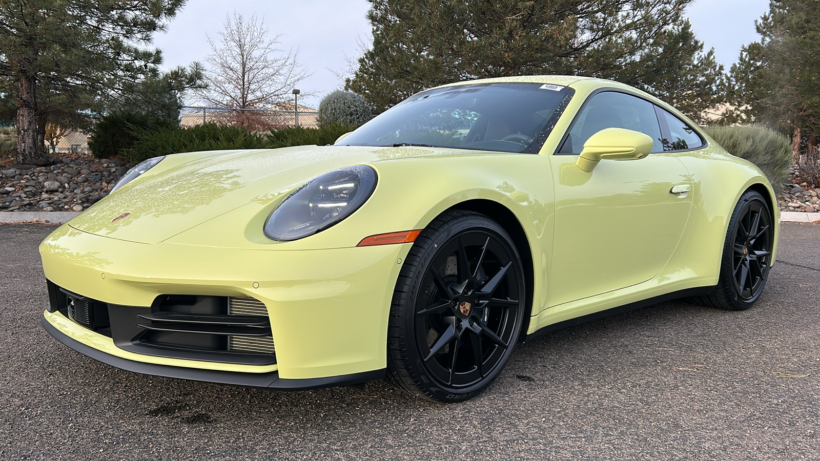 2025 Porsche 911 Carrera 1