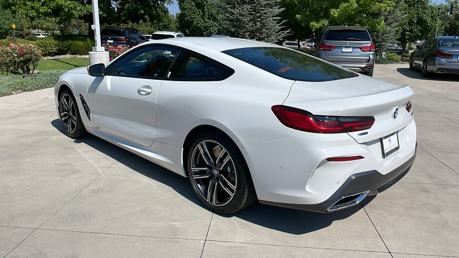 2023 BMW 8 Series 840i 6