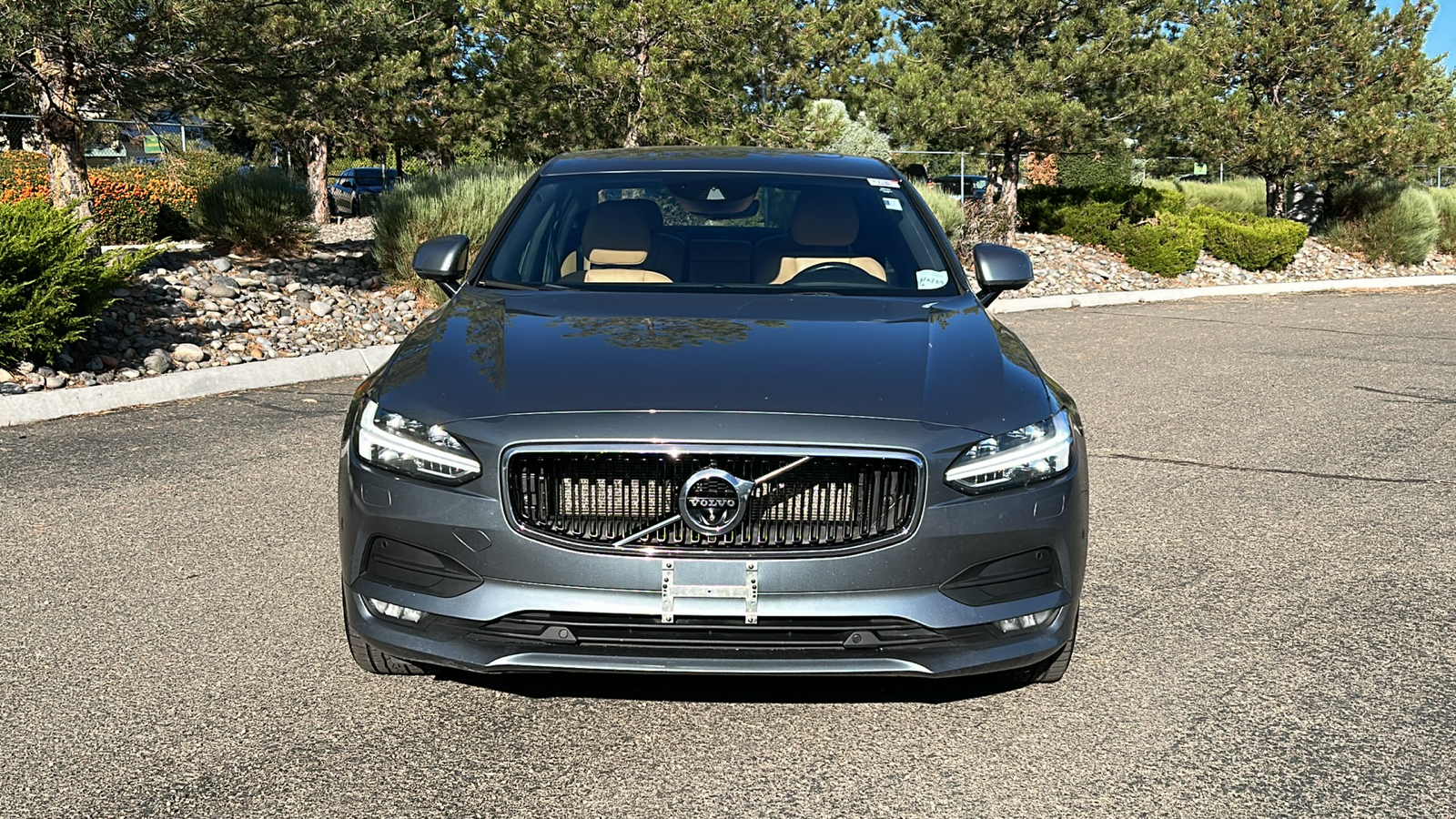 2018 Volvo S90 Momentum 3