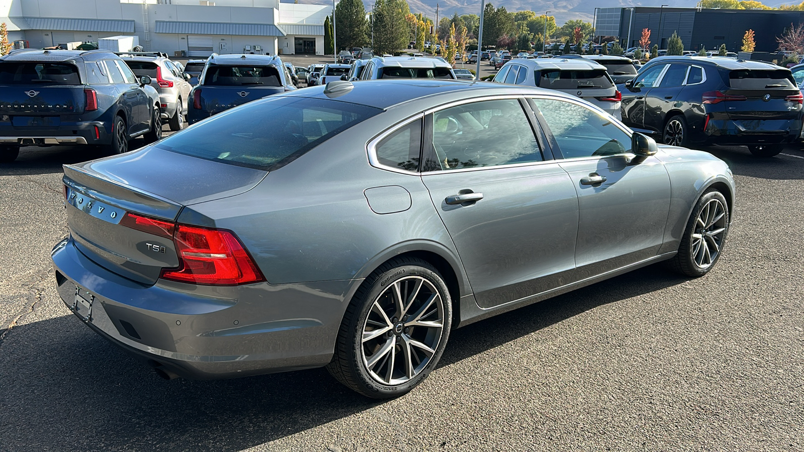 2018 Volvo S90 Momentum 6