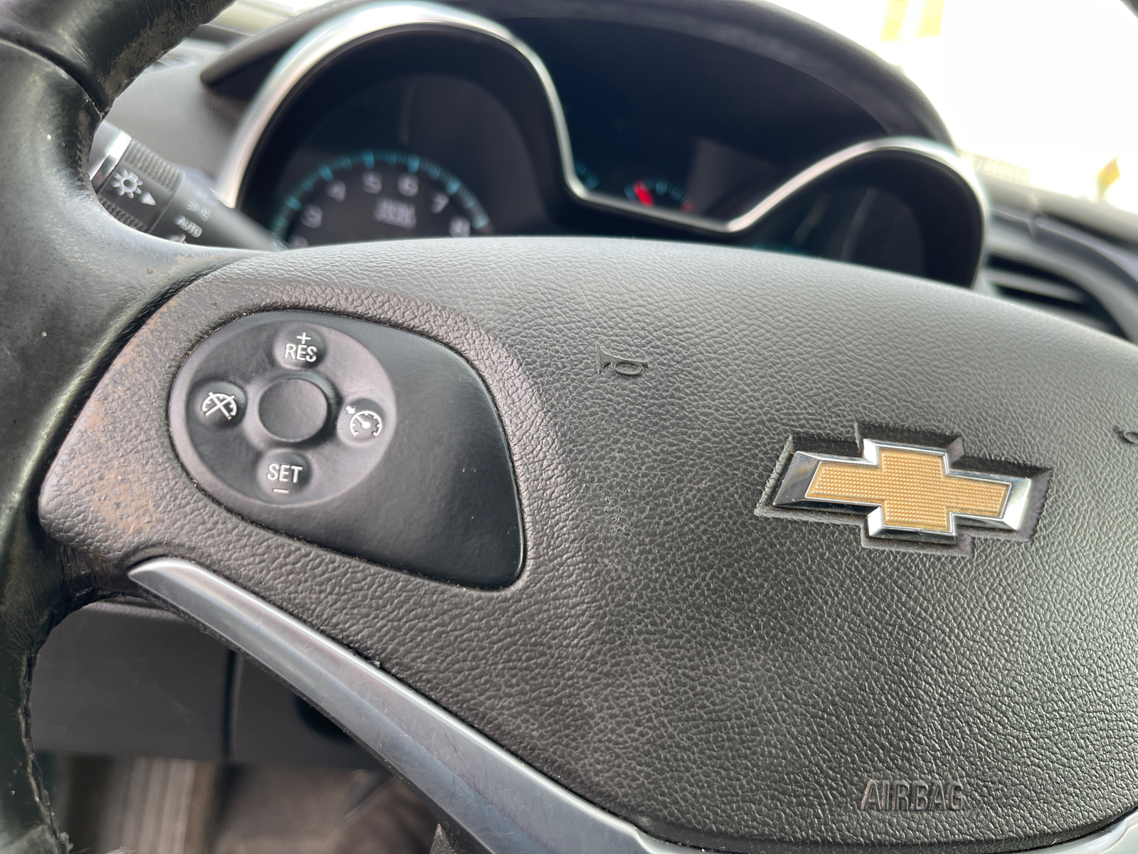 2015 Chevrolet Impala LT 11