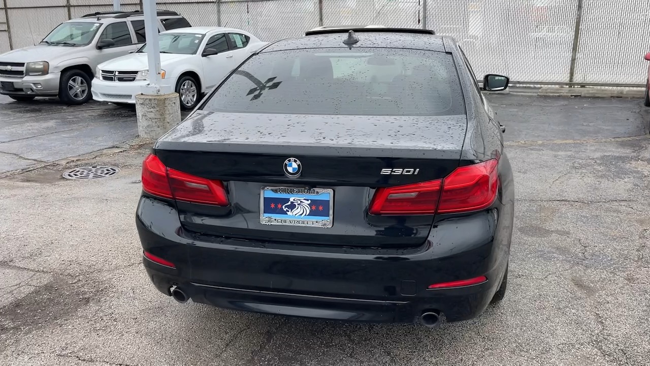 2019 BMW 5 Series 530i 27