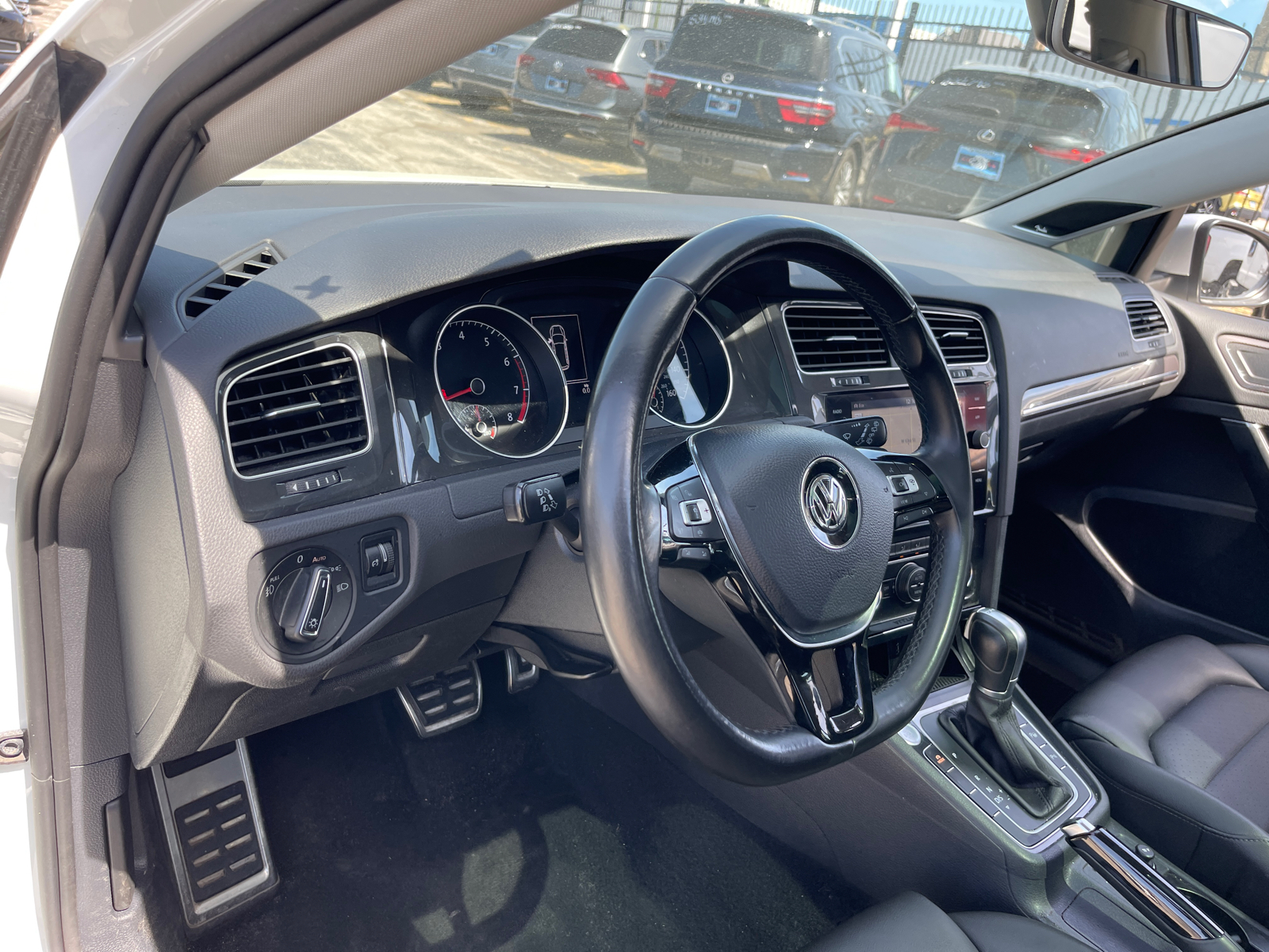 2019 Volkswagen Golf Alltrack TSI SEL 9