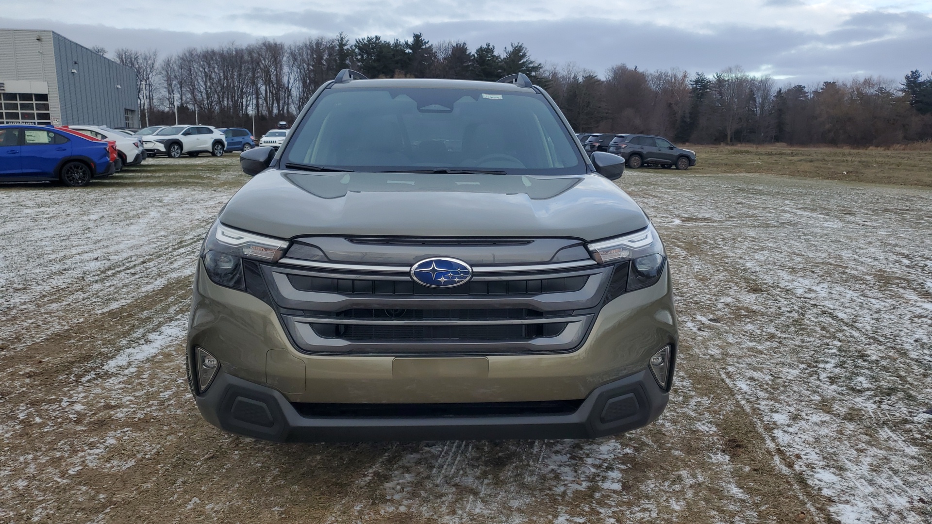 2025 Subaru Forester Premium 2