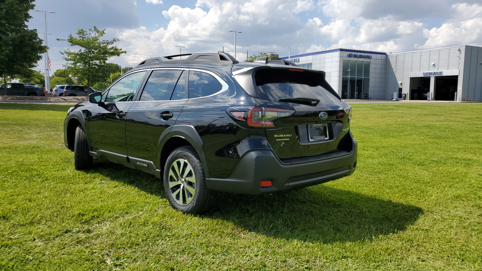 2025 Subaru Outback Premium 3