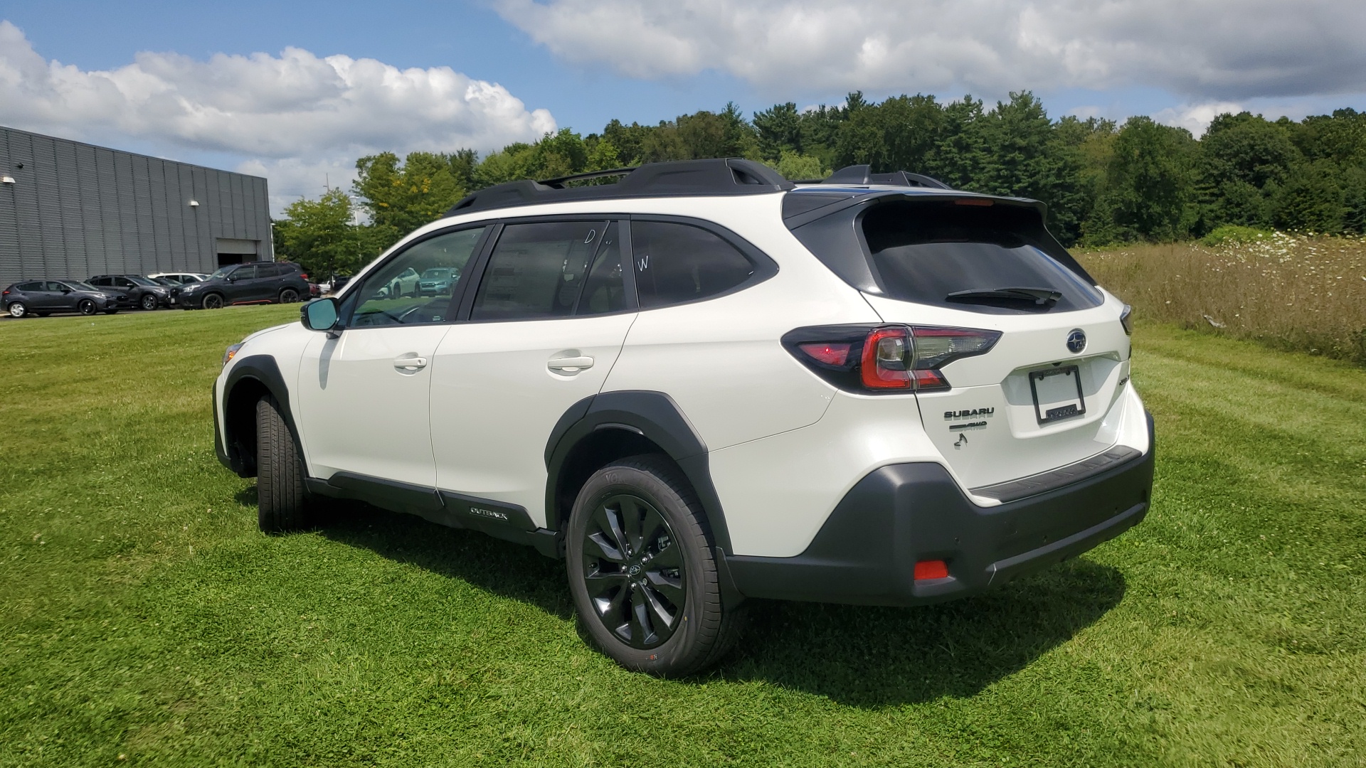 2025 Subaru Outback Onyx Edition 3