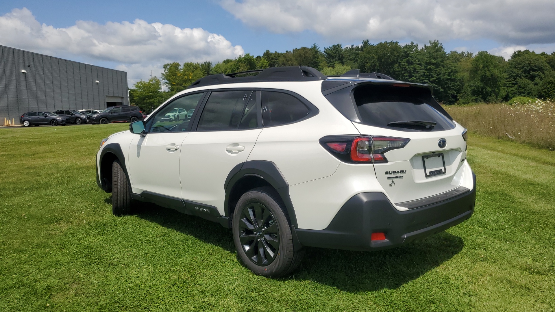 2025 Subaru Outback Onyx Edition 32