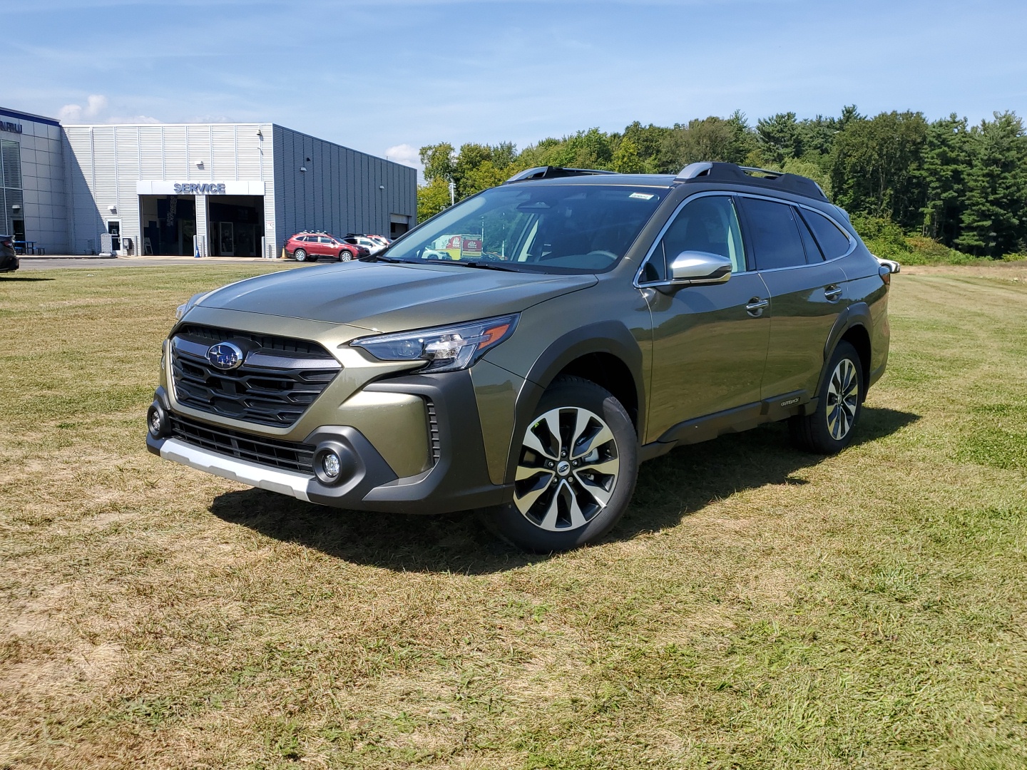 2025 Subaru Outback Touring 1