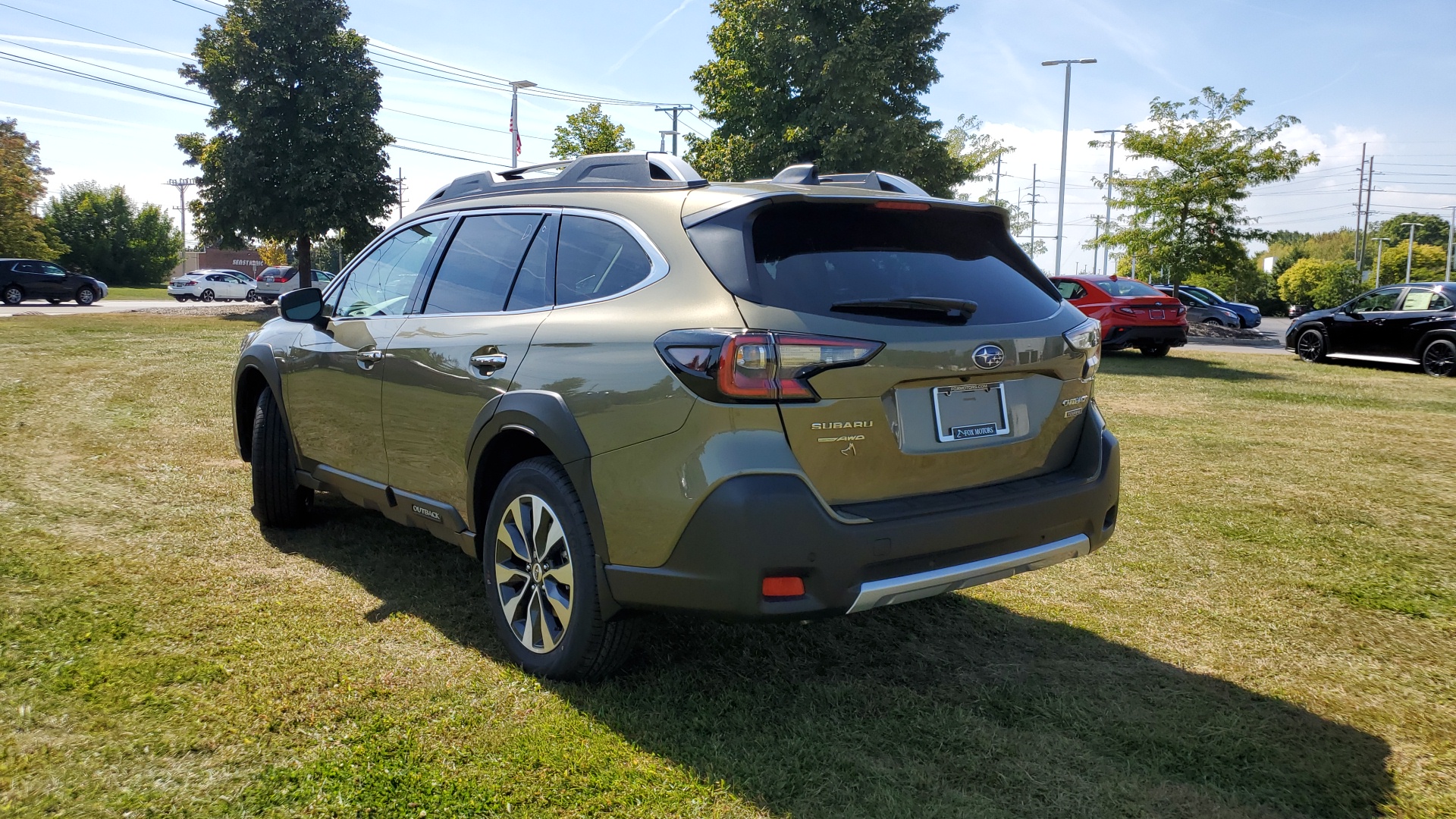 2025 Subaru Outback Touring 3