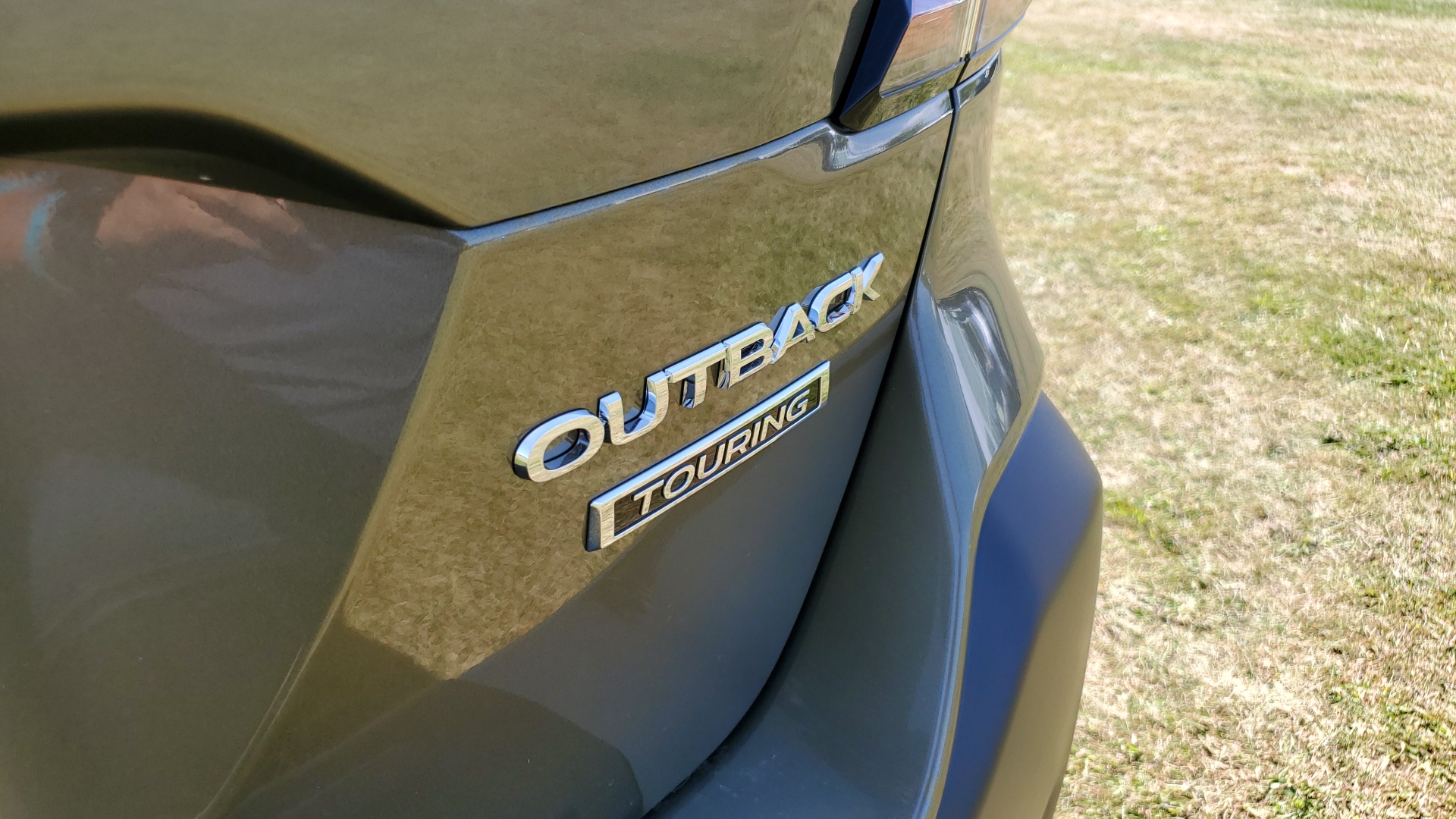 2025 Subaru Outback Touring 33