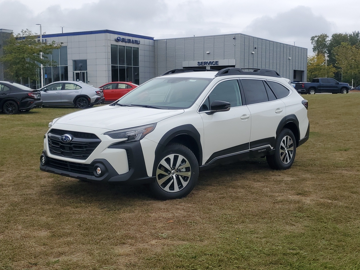 2025 Subaru Outback Premium 1