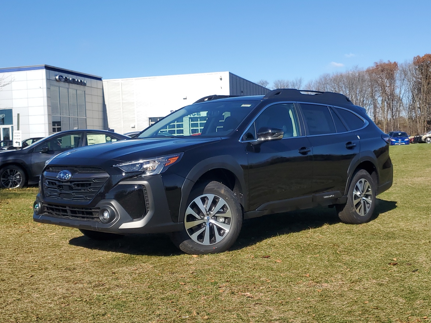 2025 Subaru Outback Premium 1