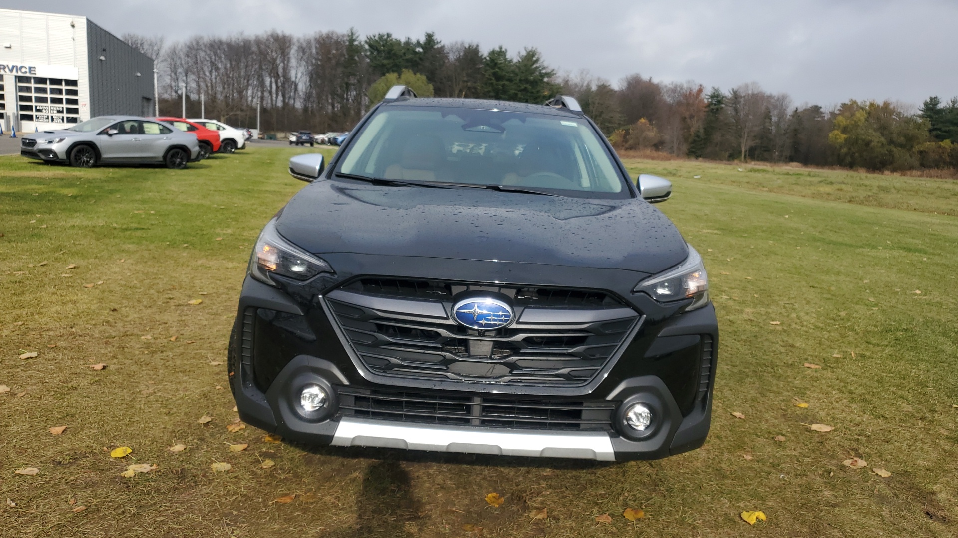 2025 Subaru Outback Touring XT 2