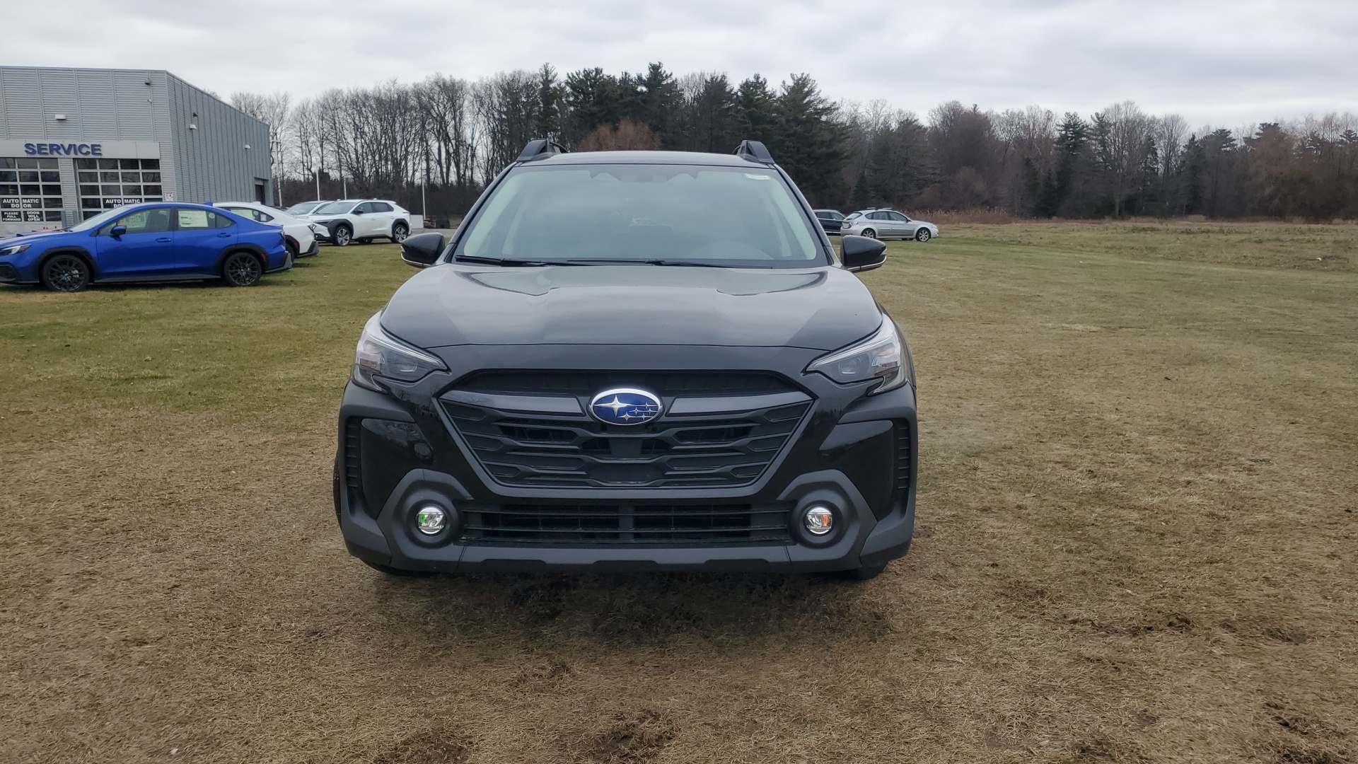 2025 Subaru Outback Premium 2