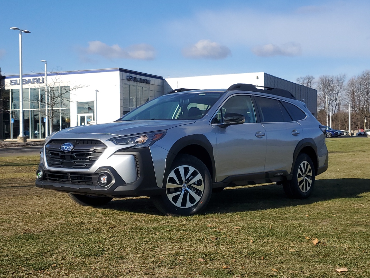 2025 Subaru Outback Premium 1