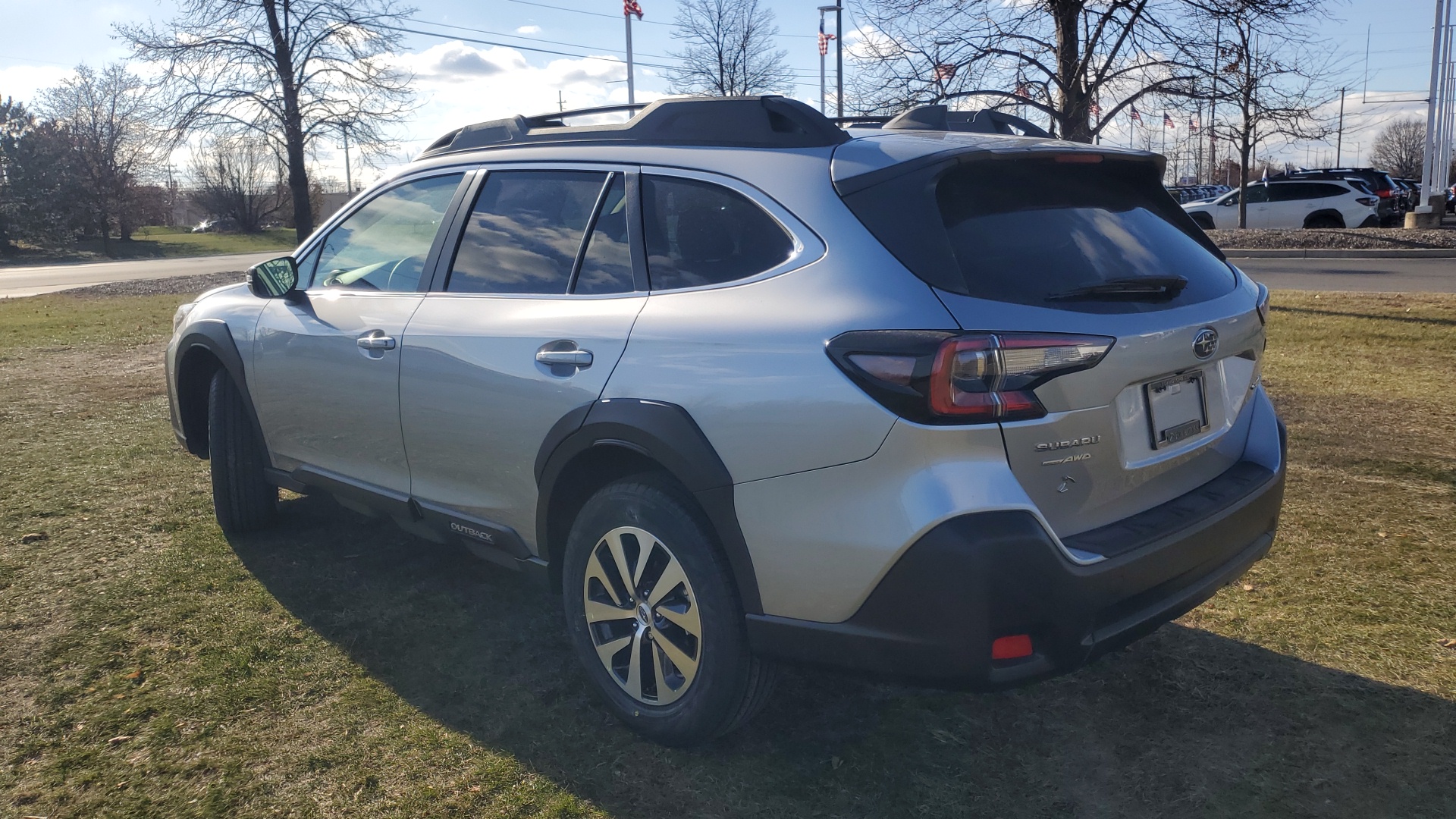 2025 Subaru Outback Premium 3