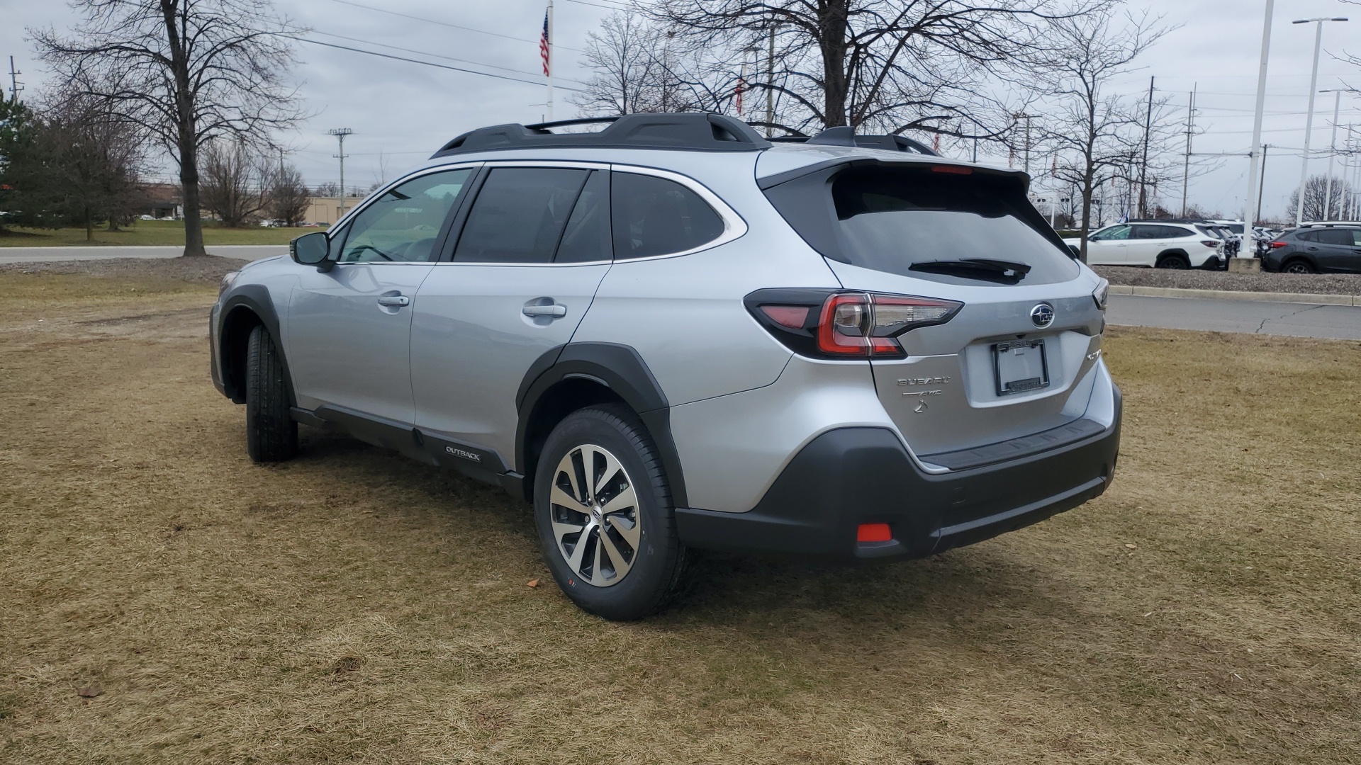 2025 Subaru Outback Premium 3