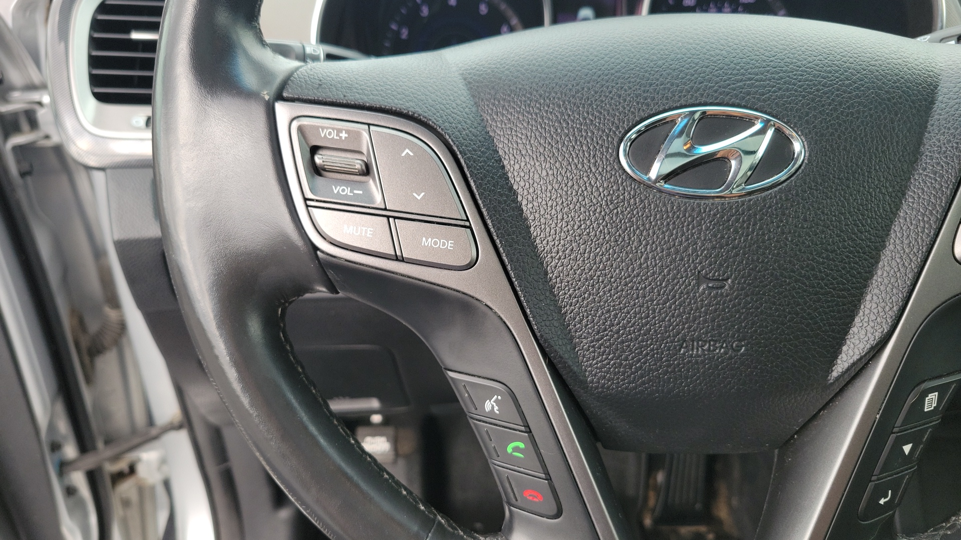 2016 Hyundai Santa Fe Sport 2.0L Turbo 19