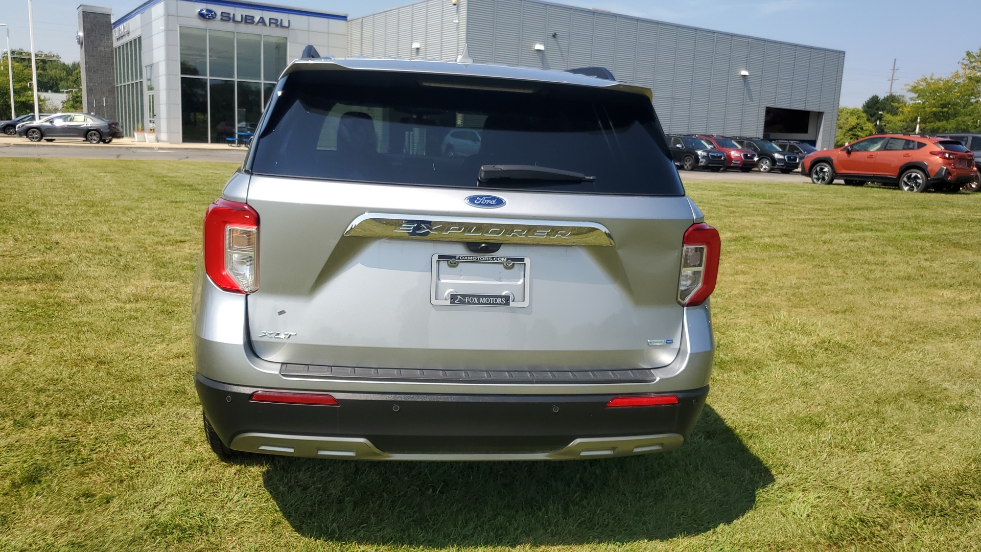 2020 Ford Explorer XLT 4