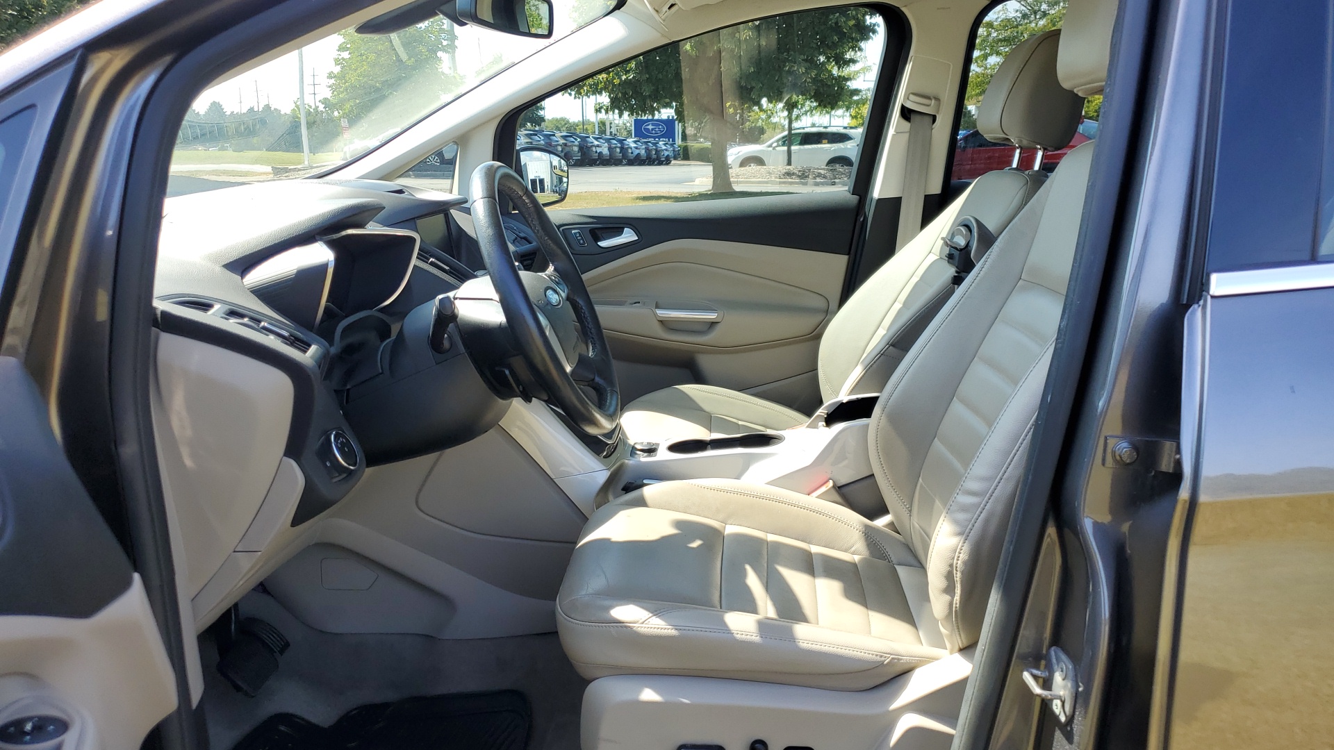 2014 Ford C-Max Hybrid SEL 7