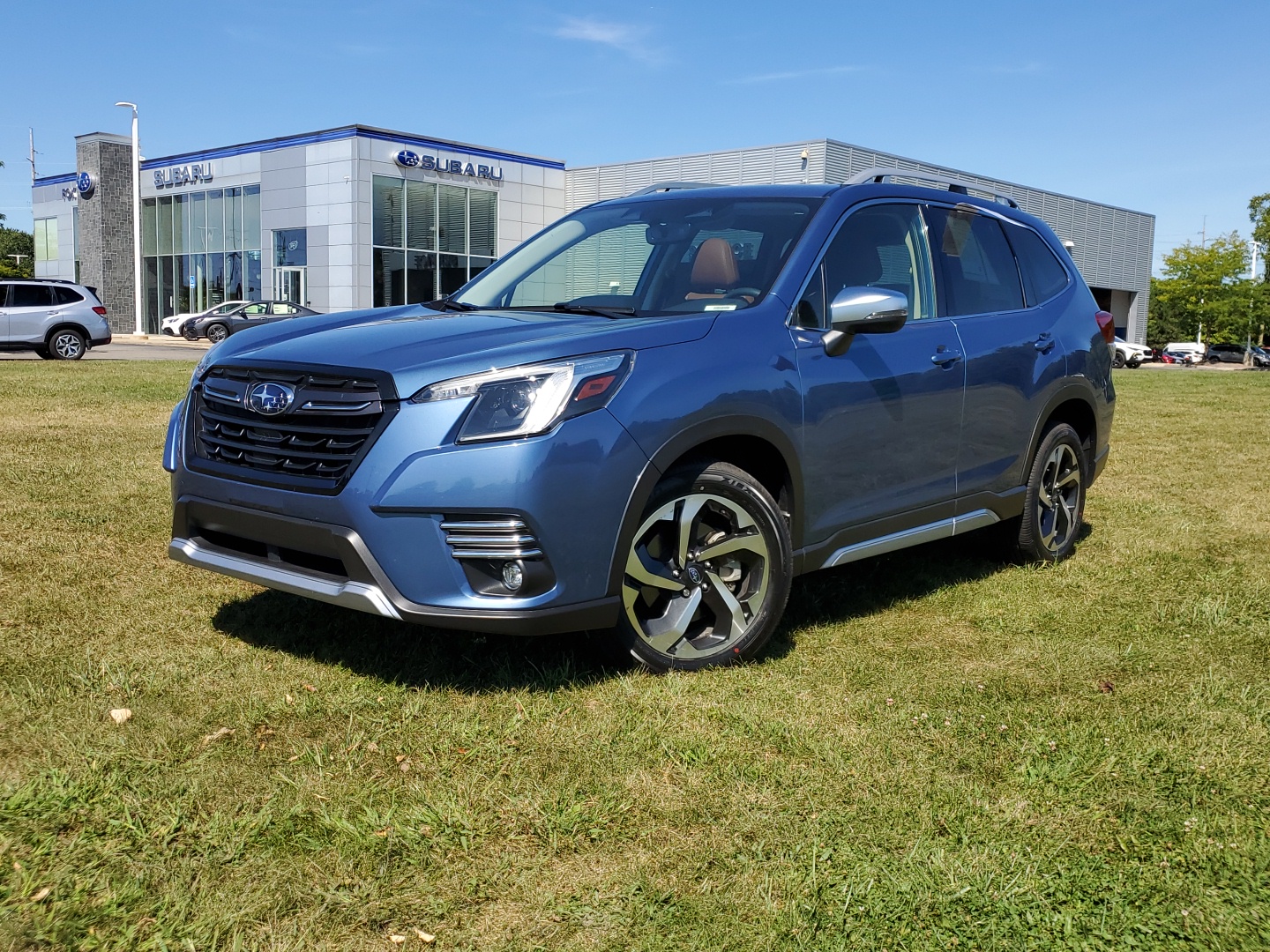 2022 Subaru Forester Touring 1